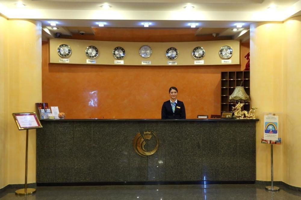 Golden Dragon Hotell Bisjkek Eksteriør bilde