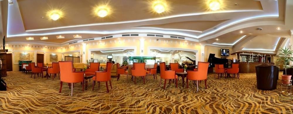 Golden Dragon Hotell Bisjkek Eksteriør bilde